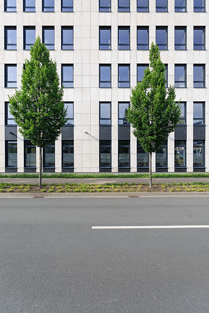 Frontalansicht, Exterior